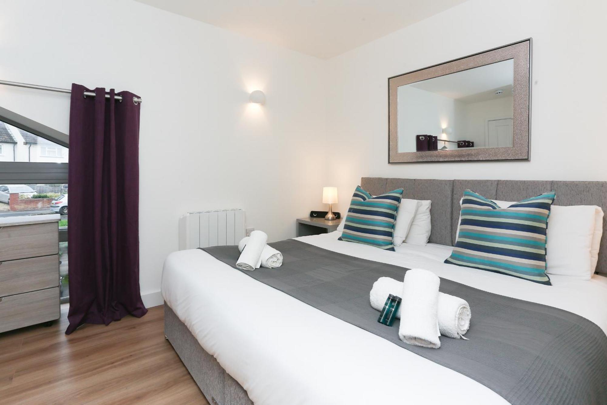 Strawberry Line, Apartment 2 Wells Bagian luar foto
