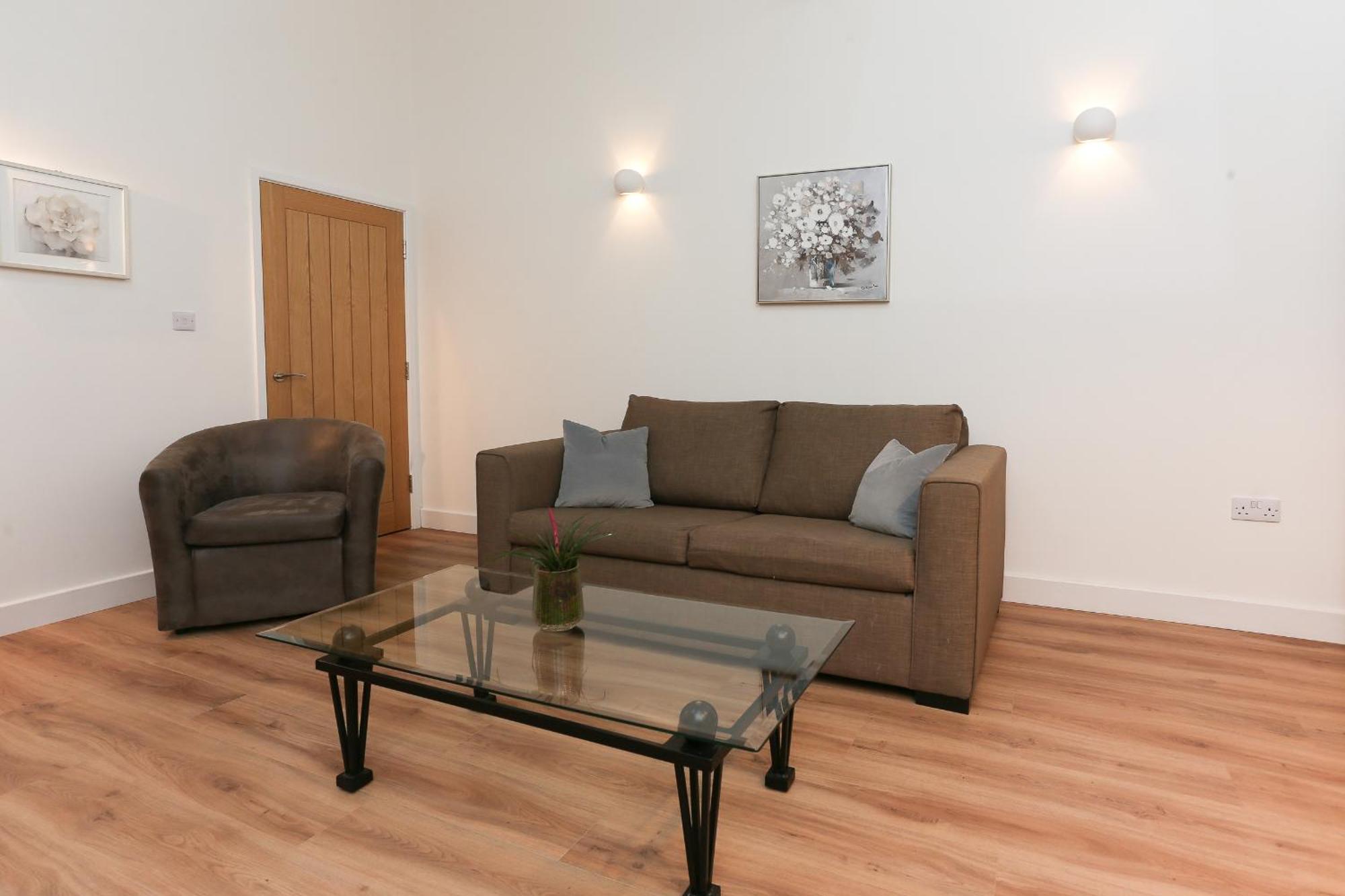 Strawberry Line, Apartment 2 Wells Bagian luar foto