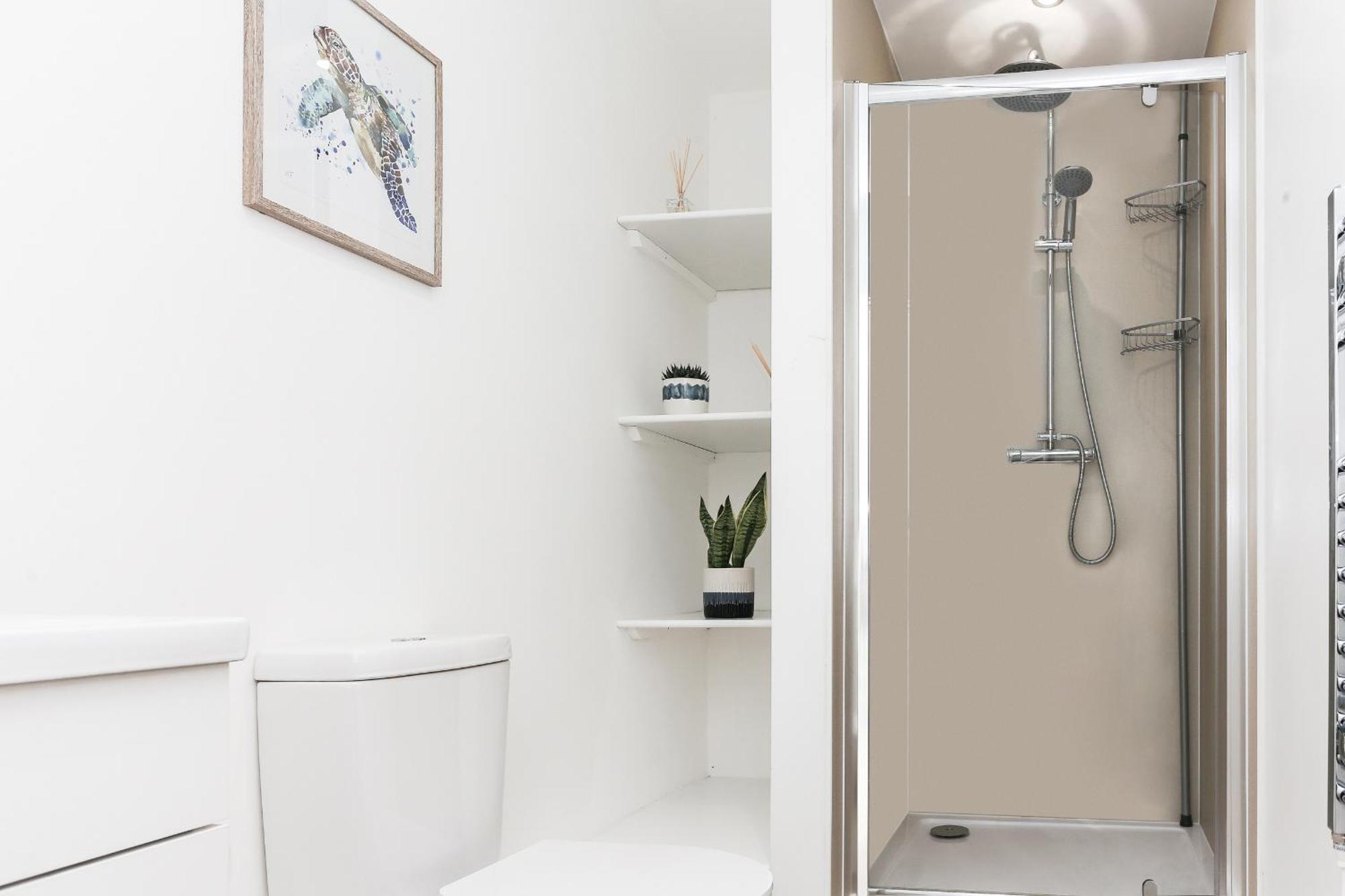 Strawberry Line, Apartment 2 Wells Bagian luar foto
